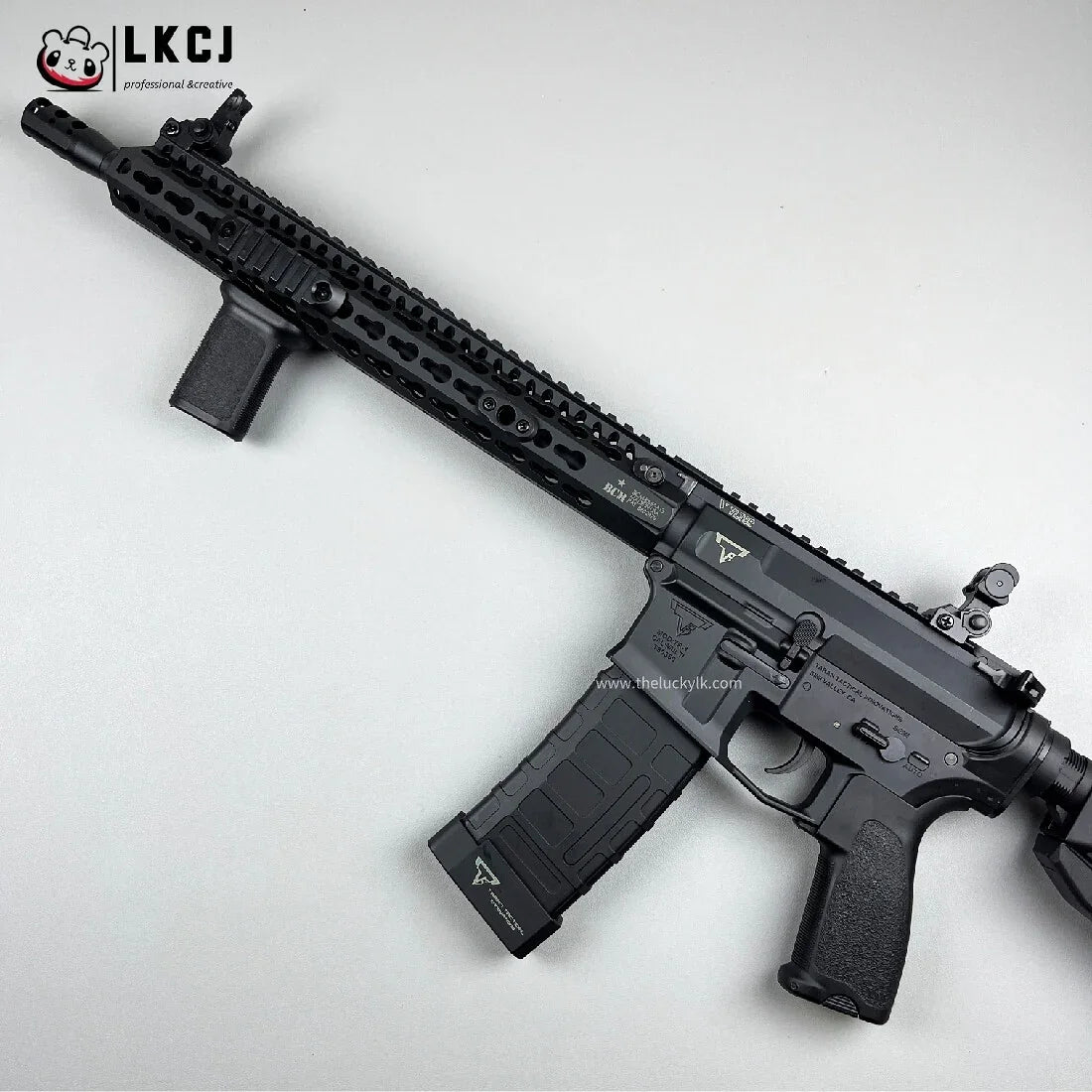 TTI TR1 Gel Blaster With Forward And Backward Movable Bolt