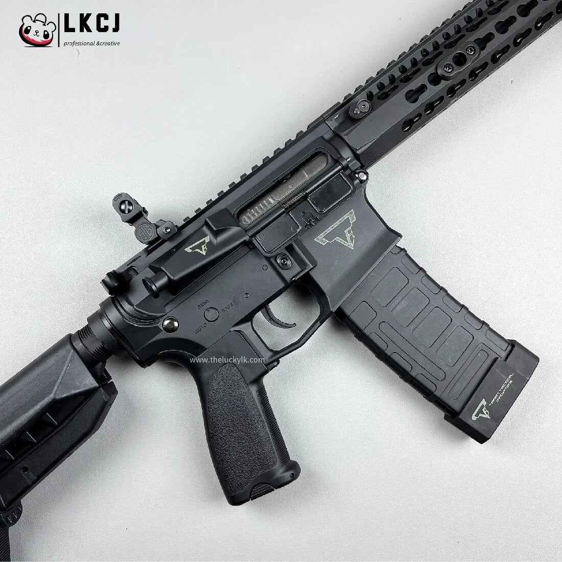 TTI TR1 Gel Blaster With Forward And Backward Movable Bolt