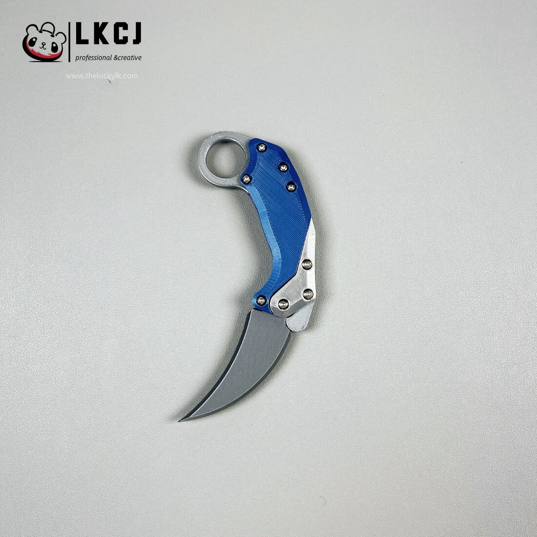 3D Printed Karambit With Magnet Attachment